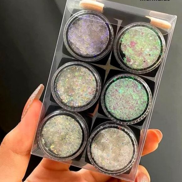 Siren's Glitter-Sequin Eyeshadow Set – 6-Piece Box - Picture 2 of 2